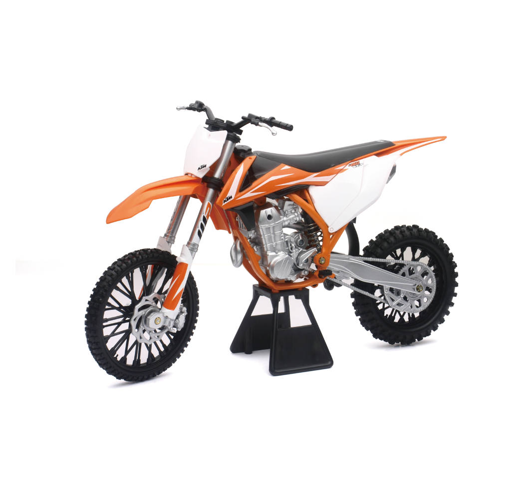 new ray 1 6 scale motorcycles